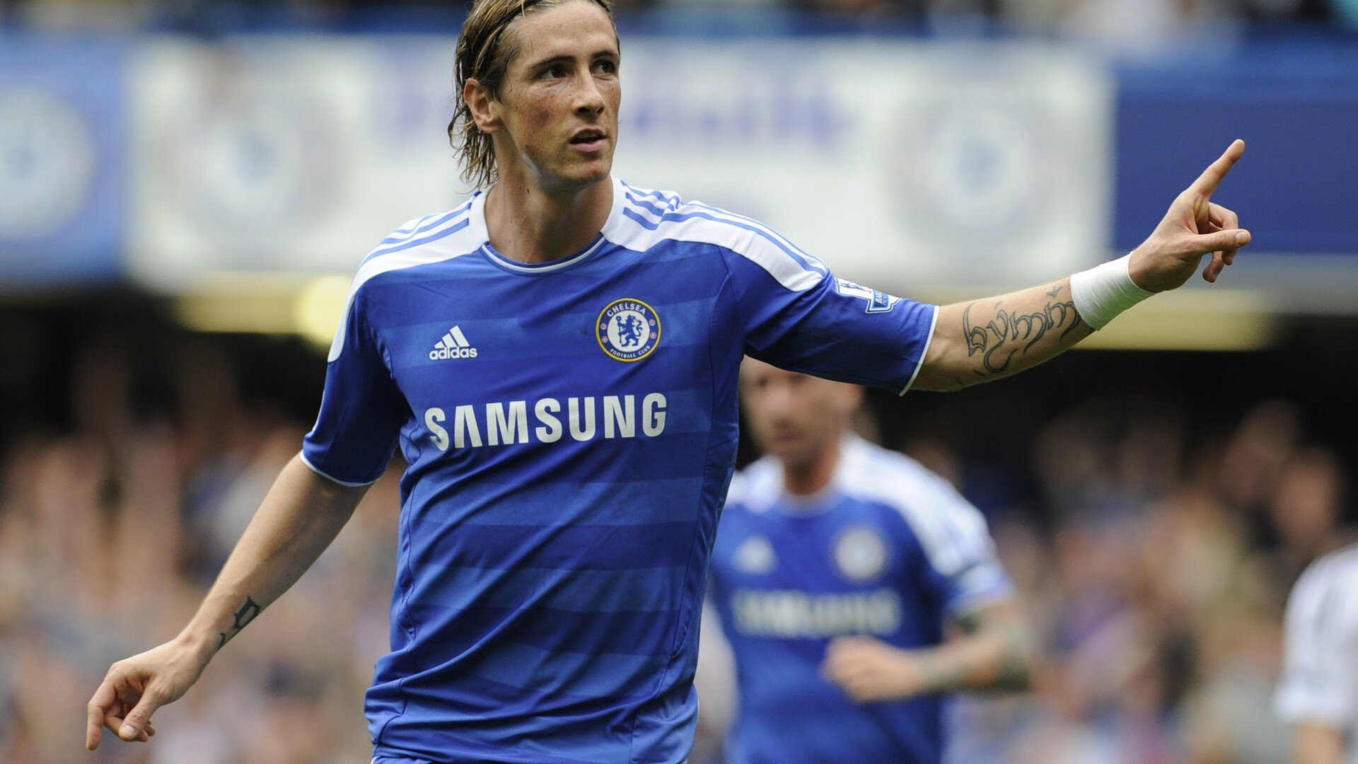 《Xiaohu：多赛季稳定发挥，展现领袖魅力》